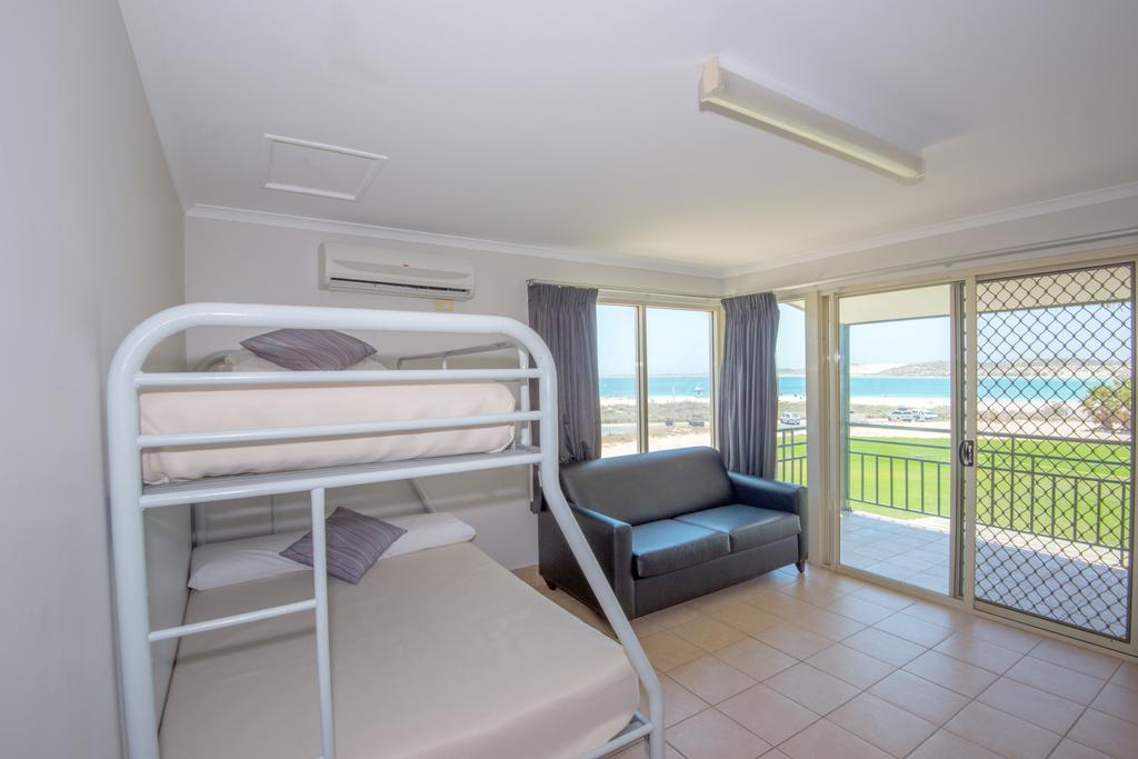 קורל ביי Ningaloo Reef Resort מראה חיצוני תמונה